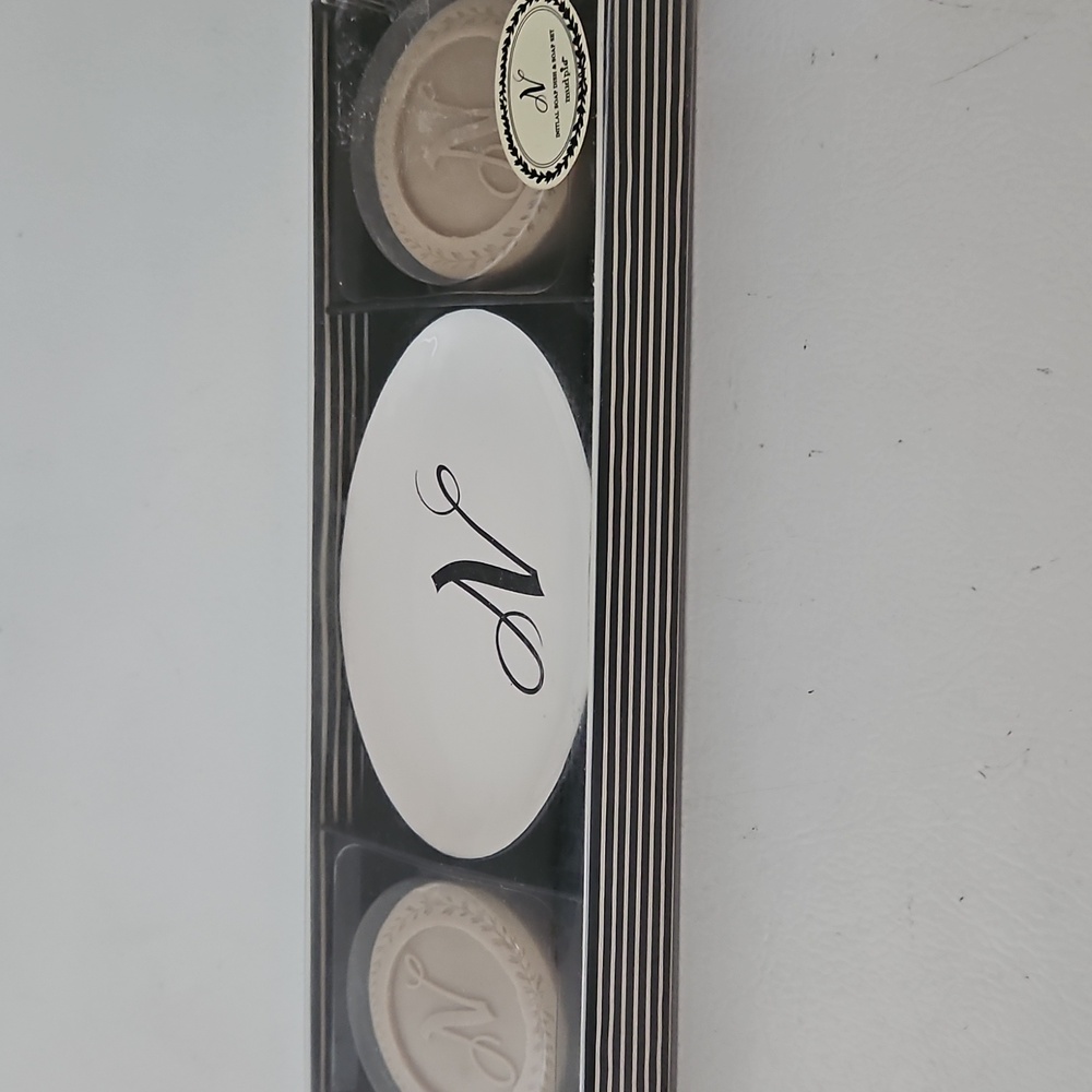 Mud Pie Initials N Cosmopolitan Home Soap Dish Gift Set